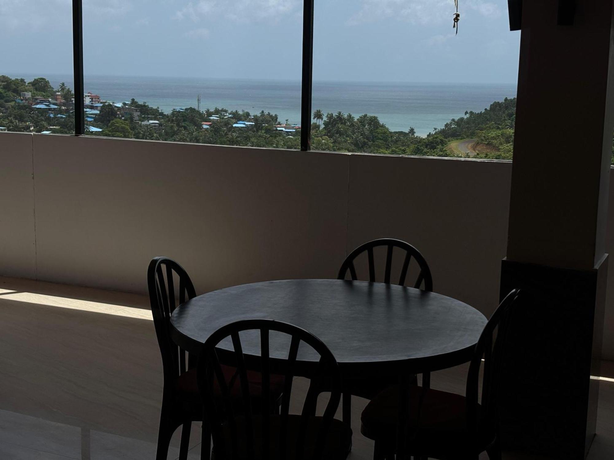 The Tamarind Tree Hotel & Restaurant Shadipur Bagian luar foto