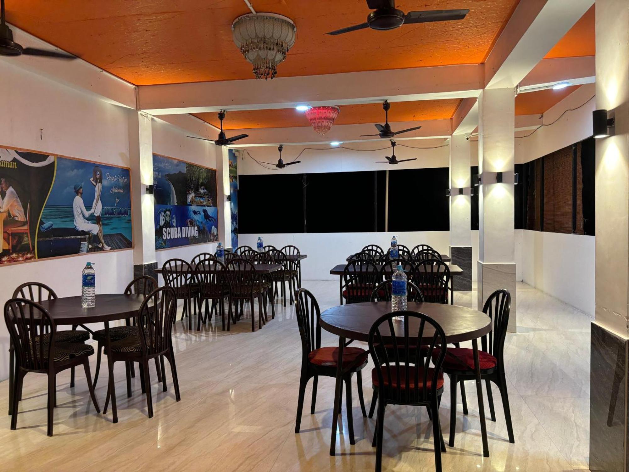 The Tamarind Tree Hotel & Restaurant Shadipur Bagian luar foto